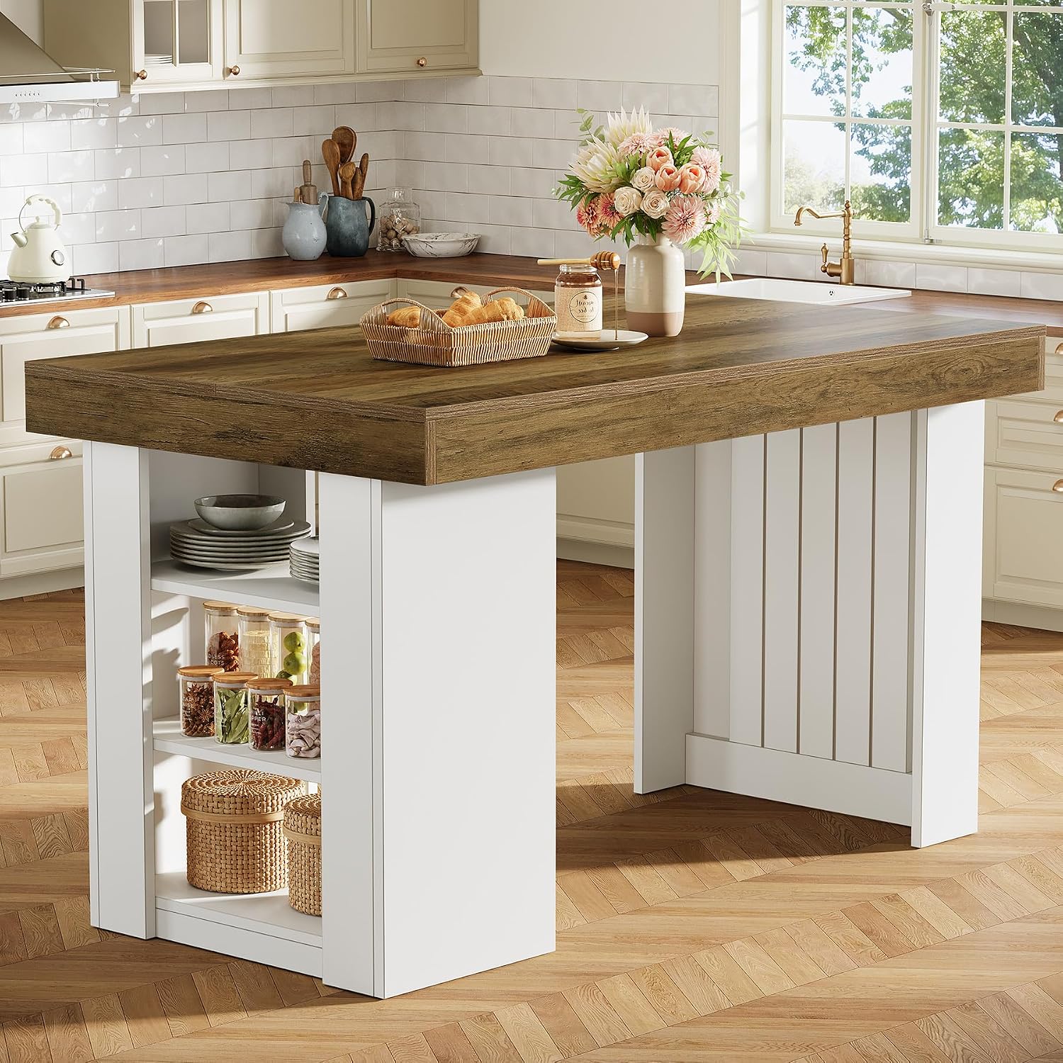 Farmhouse Kitchen Island With Storage
